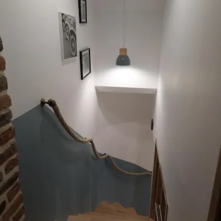 La Parenthese Avesnoise بيت ضيافة 3*